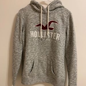 HOLLISTER HOODIE SIZE MEDIUM SUPER SOFT :))